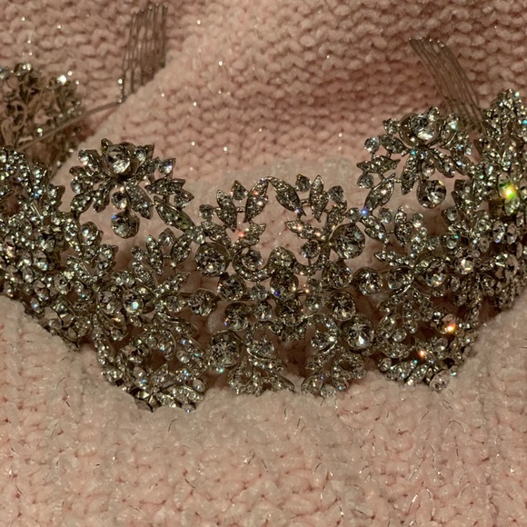 Bridal styles boutique headpiece - Picture 5 of 8